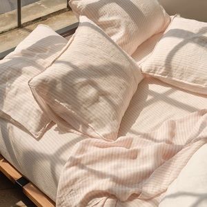 Brooklinen Linen Core Sheet Set - Queen - Latte Stripe